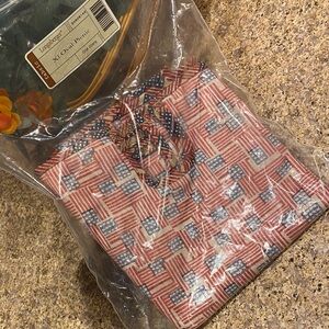 NIP Longaberger XL Oval Picnic Fabric Basket Liner 20509140 Patriotic Flag